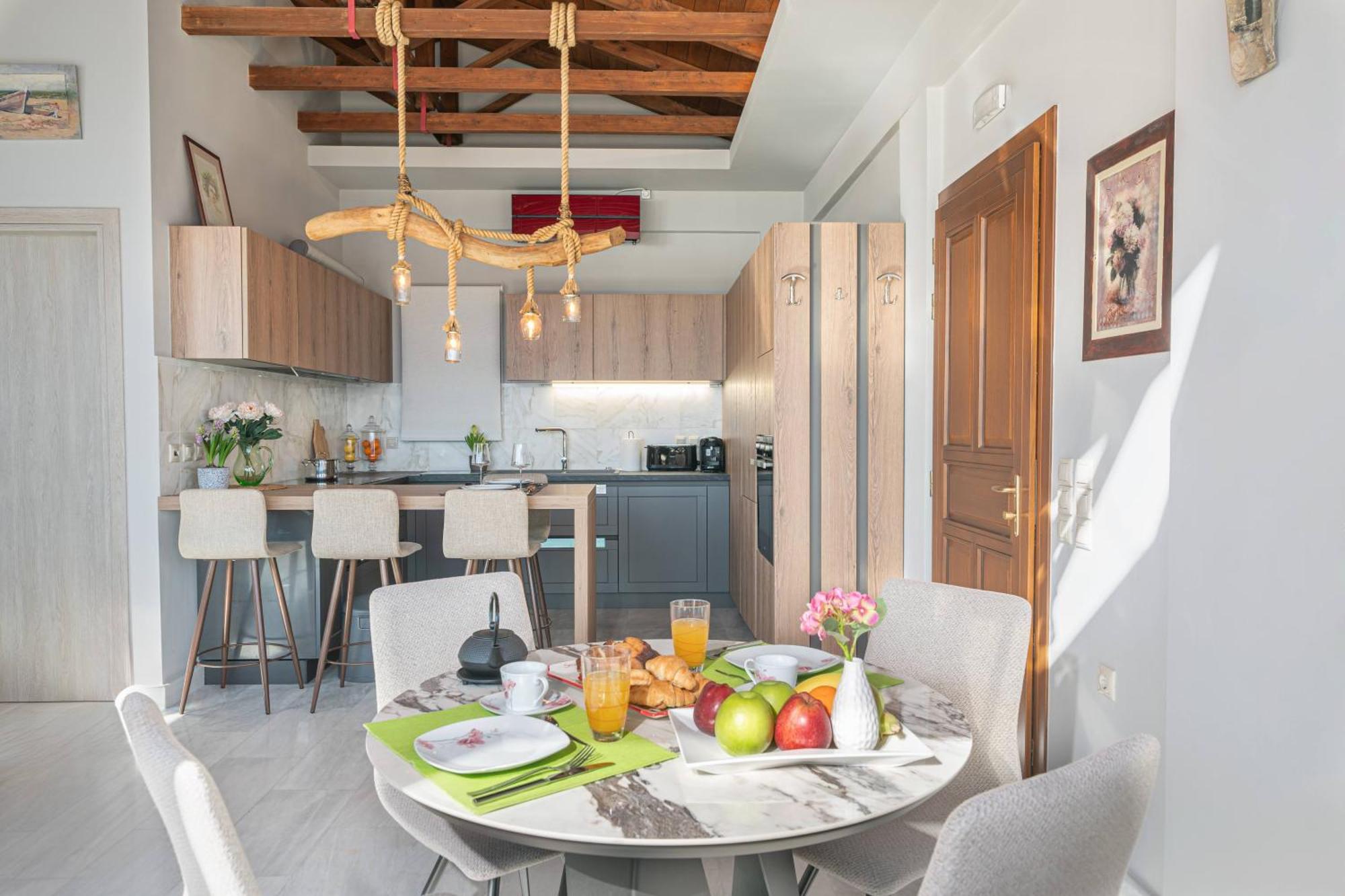 Sea Rock Apartment Αγία Ευφημία Εξωτερικό φωτογραφία